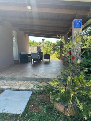 Holiday Home Lavanda Pula Exterior photo