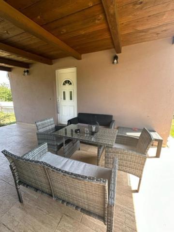 Holiday Home Lavanda Pula Exterior photo